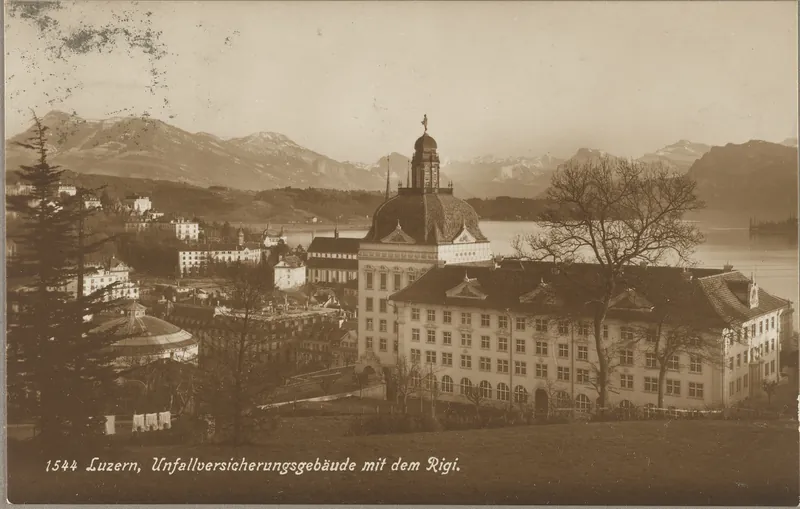 Lucerne, accident insurance building with the Rigi (vor 21.02.1919)