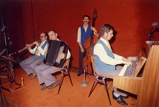 Rigi, Folk Music (1976)