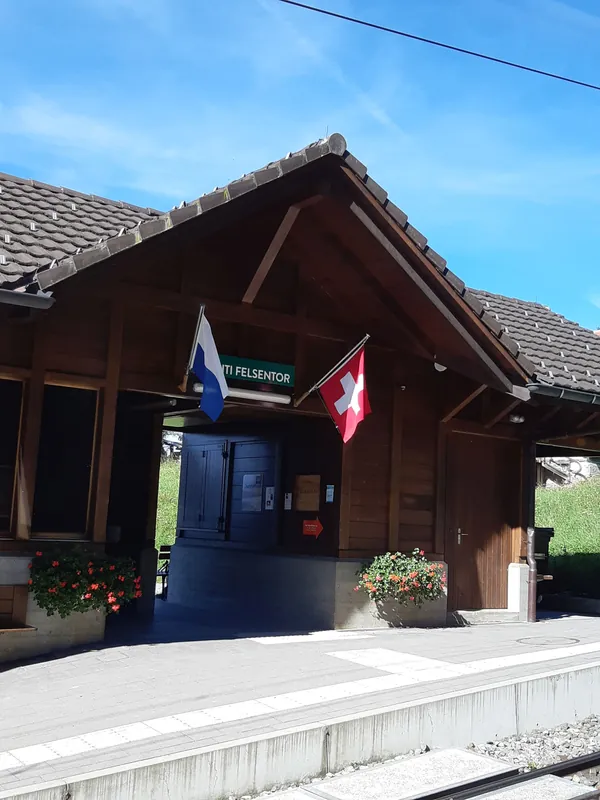 Rigi-Felsentor-railway station-03ESD (2023-09-04)