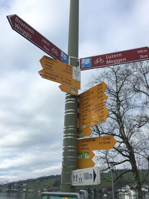 Wanderwegweiser Küssnacht Seeplatz 434 (2018-01-23 10:08:16)