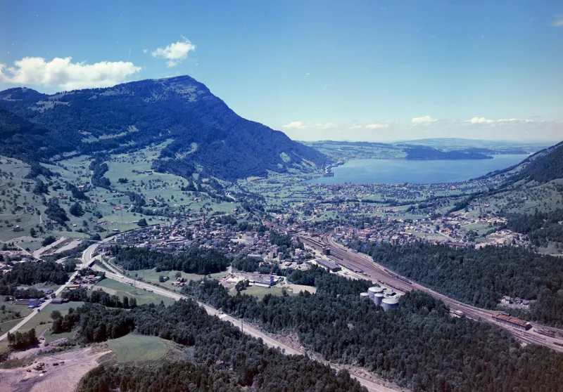 Goldau, Rigi, Oberarth, Arth, Lake Zug (08.07.1988)