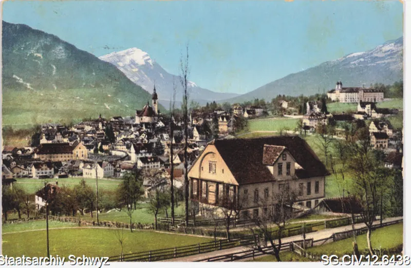 Schwyz mit Kollegium Maria Hilf vor Rigi und Rossberg (1909)