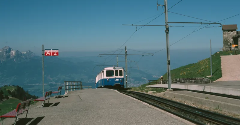 Bahnhof Rigi Kulm 2004 1 (2004-06-07)