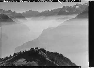 Lake of Uri in haze, with view towards south, from Rigi-Scheidegg (27.10.1969)