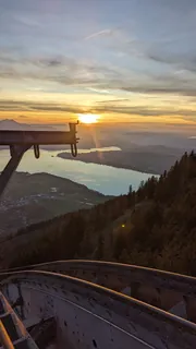 Oranger Sonnenuntergang (2024-03-20 18:32:19)