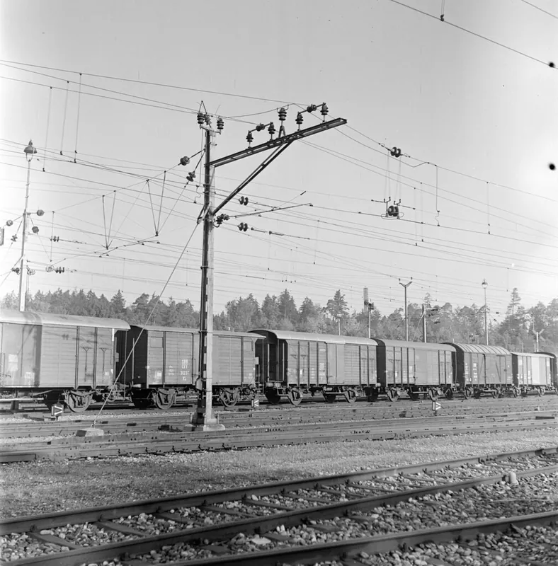 Fahrleitungsjochauswechslung in Küssnacht am Rigi (25.10.1951)
