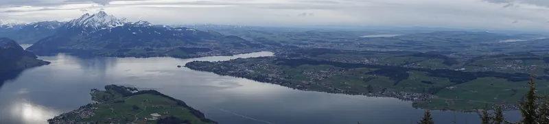 View on Lake Lucerne, Switzerland1 (Taken on 22 February 2014, 15:47:17)