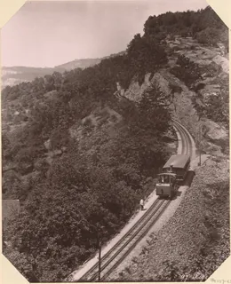 Gezicht op de Rigi Bahnen spoorweg in de bergen, RP-F-F01157-CX (ca. 1885 - in of voor 4-mei-1892)