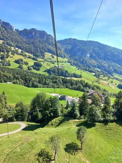 Rigi Burggeist-cableway-Obergschwend-lower station-01ASD (2023-09-04)
