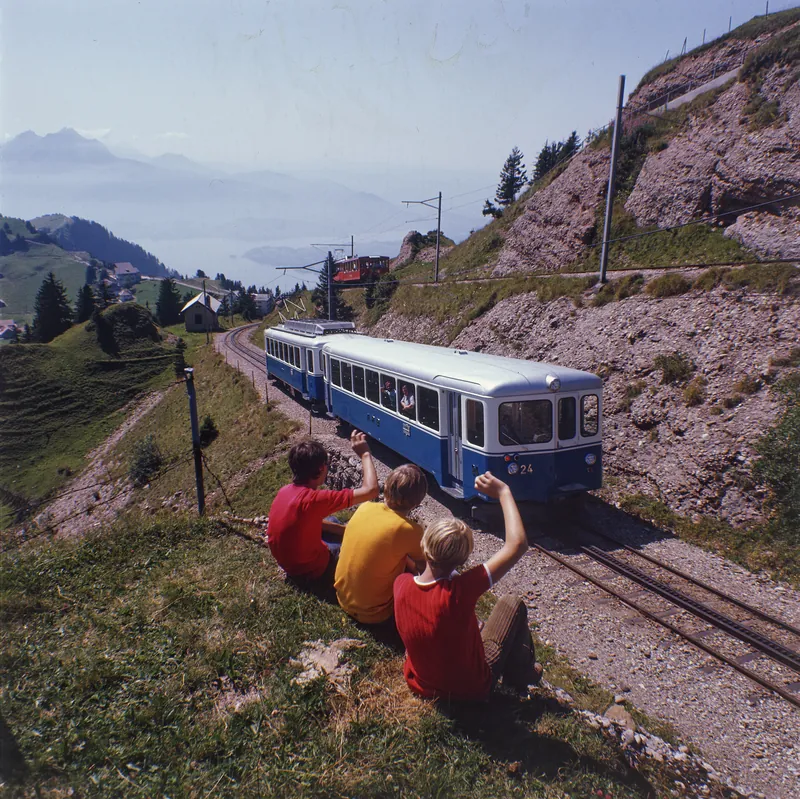 Rigi Shuttle, ARB train with BDhe 2/4 railcar and Bt control car (1975)
