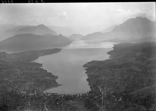 Küssnacht am Rigi, Bürgenstock, Pilatus v. N. from 1000 m (10.07.1934)