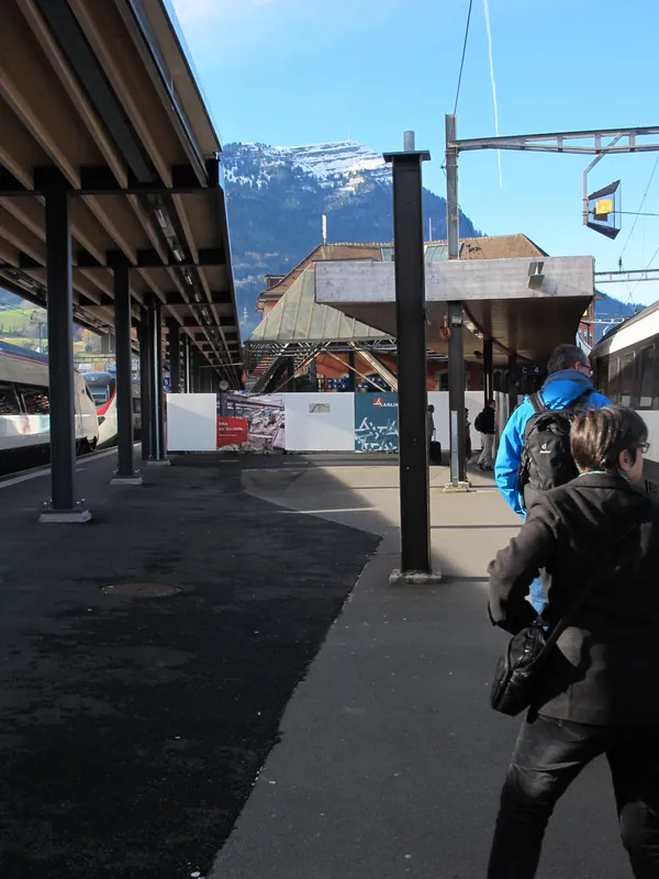 2016-11-20 12-47-21 Arth-Goldau Gleise 5-4 (2016-11-20 12:47:21)