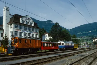 Arth-Goldau, railroad station, historic rolling stock of the Rigi railroads (7/1985)