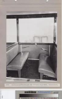 ElektrischerTriebwagen der Vitznau- Rigi -Bahn, Polstersitz. (ca. 1937)