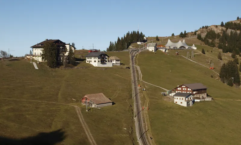 Rigi Staffel B124143 (2011-11-12 14:42:42)