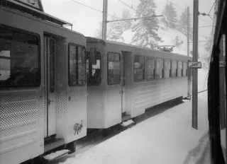 2 VRB BDhe 4-4 Rigi-Staffel 310318 Fomapan200 (2018-03-31)