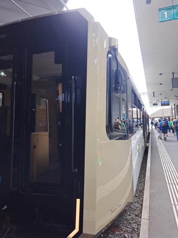 20240906.Vitznau–Rigi-Bahn.-033 (2024-09-06 12:44:38)