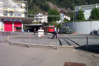 Vitznau train station 12 (2011-09-21 14:52:41)