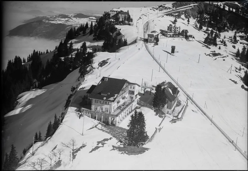 Rigi, Rigi Staffel, mountain inn, Staffel-Stübli (16.02.1949)