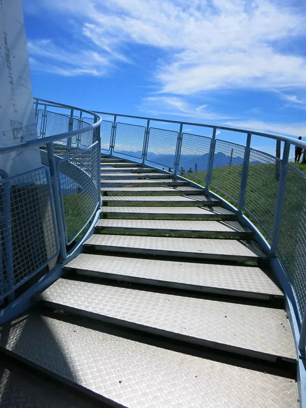 Rigi Sendeturm untere Treppe (2014-07-18)