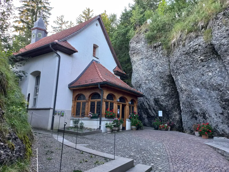 Rigi Kaltbad-rock chapel-01ASD (2023-09-04)