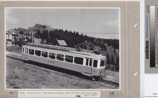 Elektrischer Zahnradtriebwagen CFhe 2/4 der Arth- Rigi -Bahn (ca. 1949)