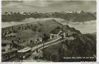 Berghaus Rigi-Staffel mit den Alpen (keine Angabe)