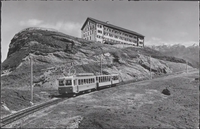 Hotel Rigi-Kulm (1800 m) (1954 - 1955)