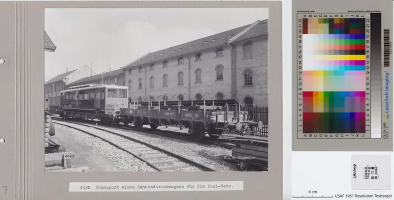 Transport eines Zahnradtriebwagens für die Rigi -Bahn (ca. 1937)