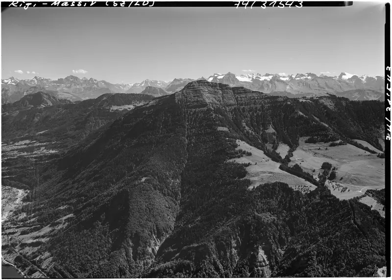 Rigi Massif SZ, LU, overviews and views from different directions (13.08.1974)