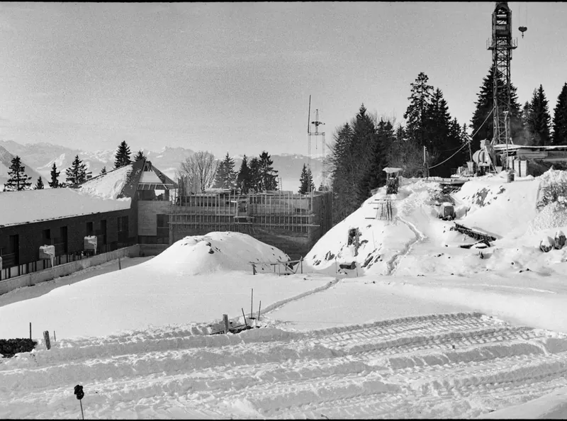 Bau Weggis-Rigi Seilbahn, in Rigi Kaltbad (1967)