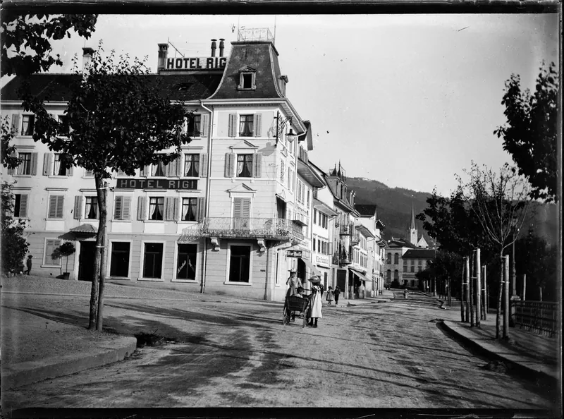 Vorstadt Zug mit dem Hotel Rigi (1902)