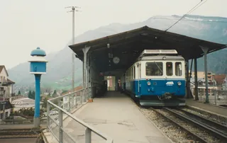 Arth-Goldau ARB, Hochperron mit Triebwagen 13 (1997)
