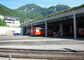 Vitznau train station 03 (2012-06-07 14:43:45)