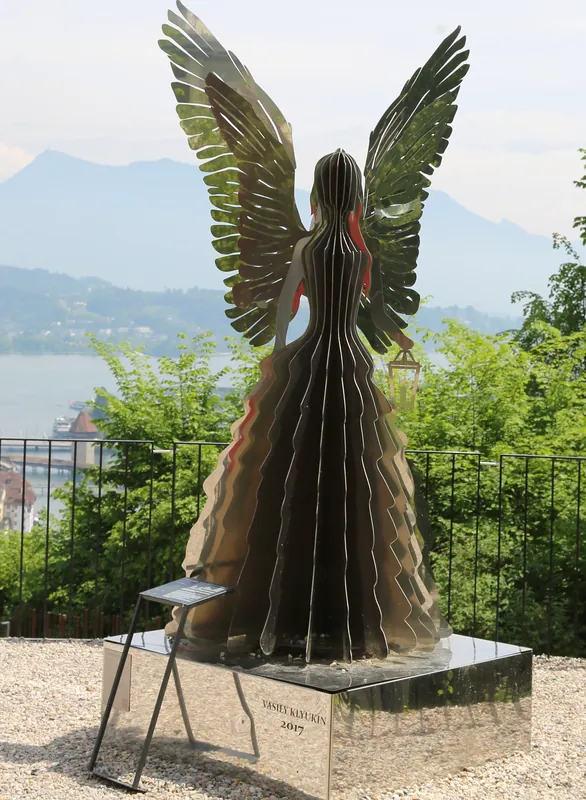 Angel of Lucerne (2017) by Vasily Klyukin (2023-05-21 13:22:13)