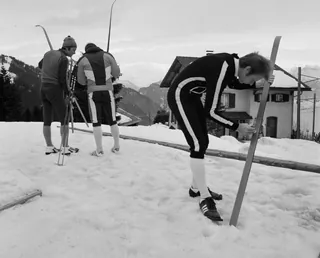 Cross-country skiing on the Rigi, start (5/1978)