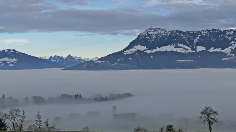 Udligenswil, sea of fog with Rigi (19.12.2020)