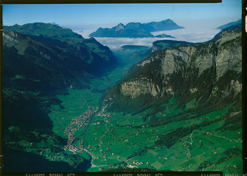 Muotathal, view to the west-northwest (WNW), Rigi (10/1978)