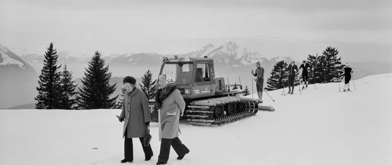 Cross country skiing on the Rigi (5/1978)