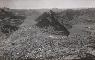 Gr. Mythen, view of Rigi, Pilatus, Vierwaldstätter- u. Lowerzersee, Schwyz u. Brunnen (vor 21.08.1950)