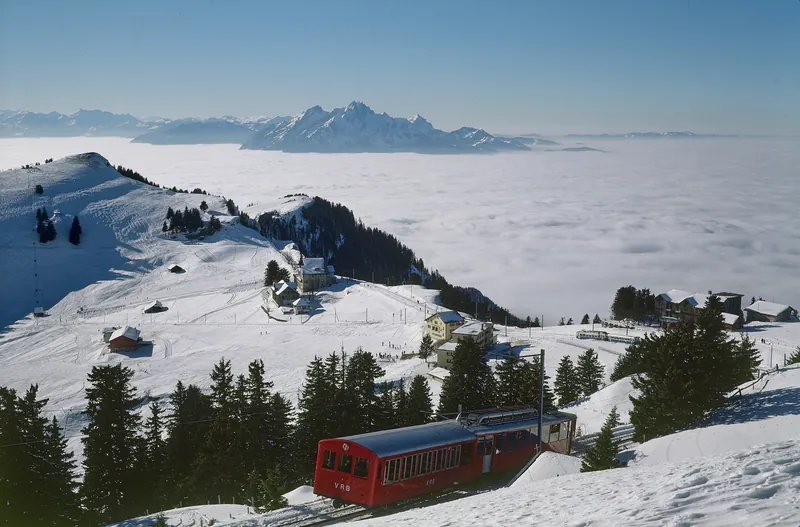Above Rigi-Staffel, VRB railcar Bhe 2/4 with control car Bt (1975)