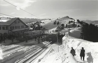 Station Rigi Relay, skiing (22.12.1974)