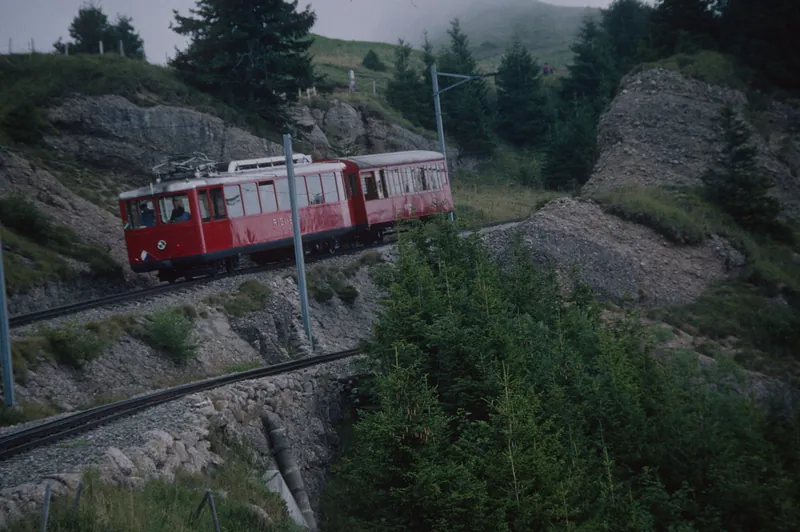 Between Staffel and Rigi-Kulm, Rigibahn track, train of VRB with railcar Bhe 2/4 No.3 (9/1996)