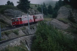 Between Staffel and Rigi-Kulm, Rigibahn track, train of VRB with railcar Bhe 2/4 No.3 (9/1996)