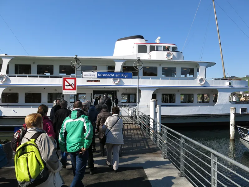 Küssnacht am Rigi, Switzerland (26278950424) (2015-04-06 10:57)
