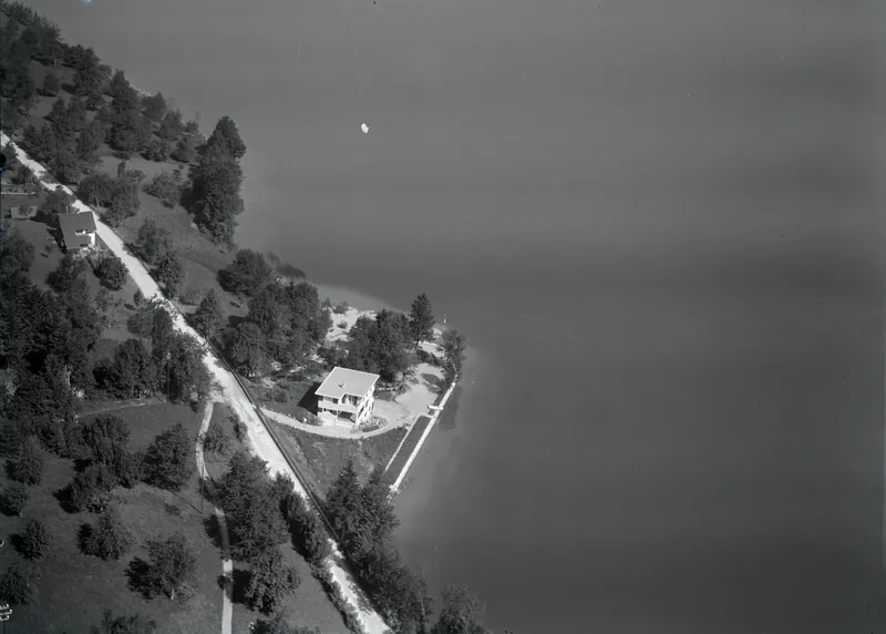 Küssnacht am Rigi (SZ) in the district of Ober-Immensee, villa (1918-1937)