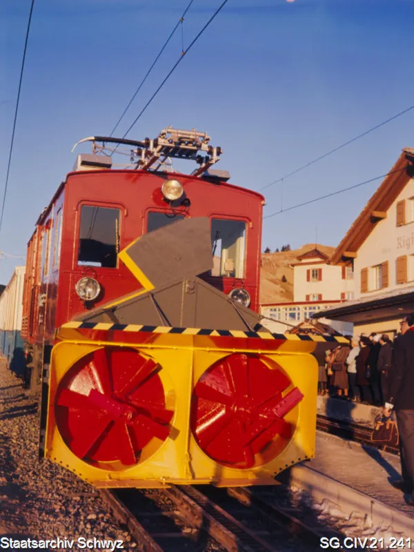Rigi-Lokomotive in Rigi Kaltbad (zwischen 1950 und 1980)