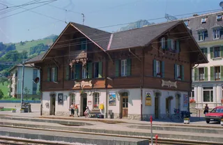 Leukerbad : Ex station building of the LLB ; MOB railcar, ex BDe 4/4 28 in Montbovon ; snowplow X 10 of the MOB, tpf tractor 12 ; BDe 4/4 142 in new dress ; Vitznau-Rigi steam loco 17 ; Ballwil with train 6033, Bt 906 at 11:35 in Ballwil ; train 6044 to Lenzburg in Hochdorf at 12:32, NPZ (16.07.2002-27.07.2002)
